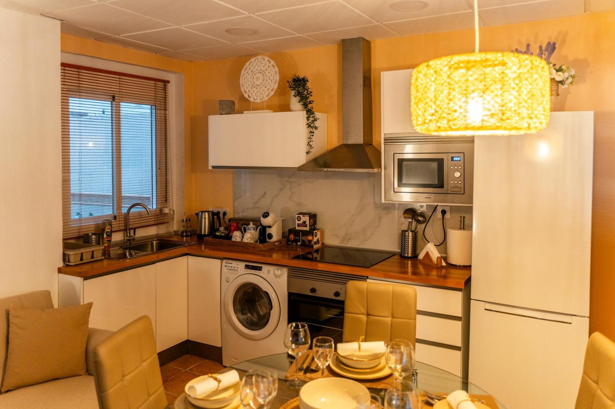 Lovely Apartment Near Beach & Science City Valencia Eksteriør billede