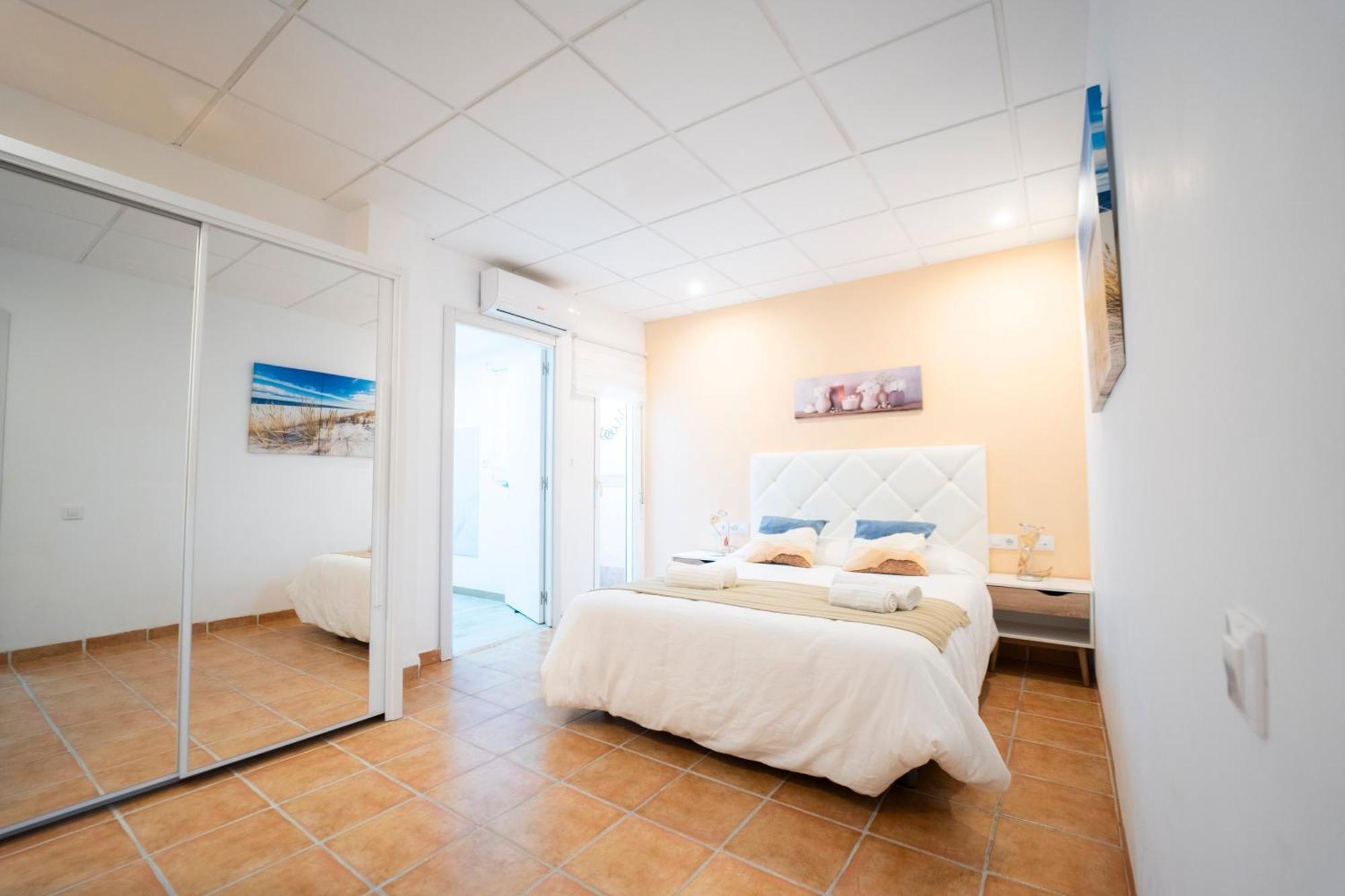 Lovely Apartment Near Beach & Science City Valencia Eksteriør billede