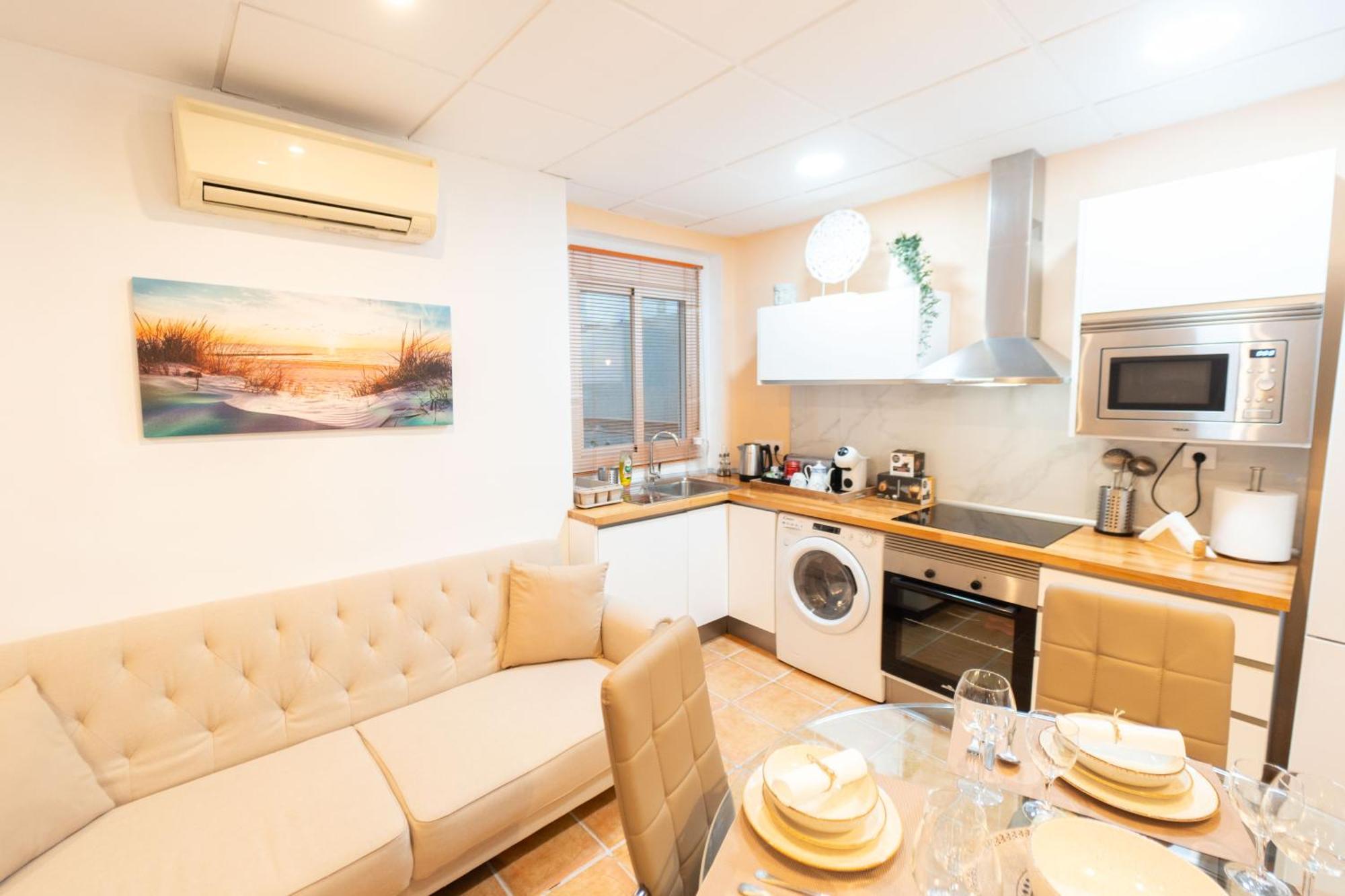 Lovely Apartment Near Beach & Science City Valencia Eksteriør billede
