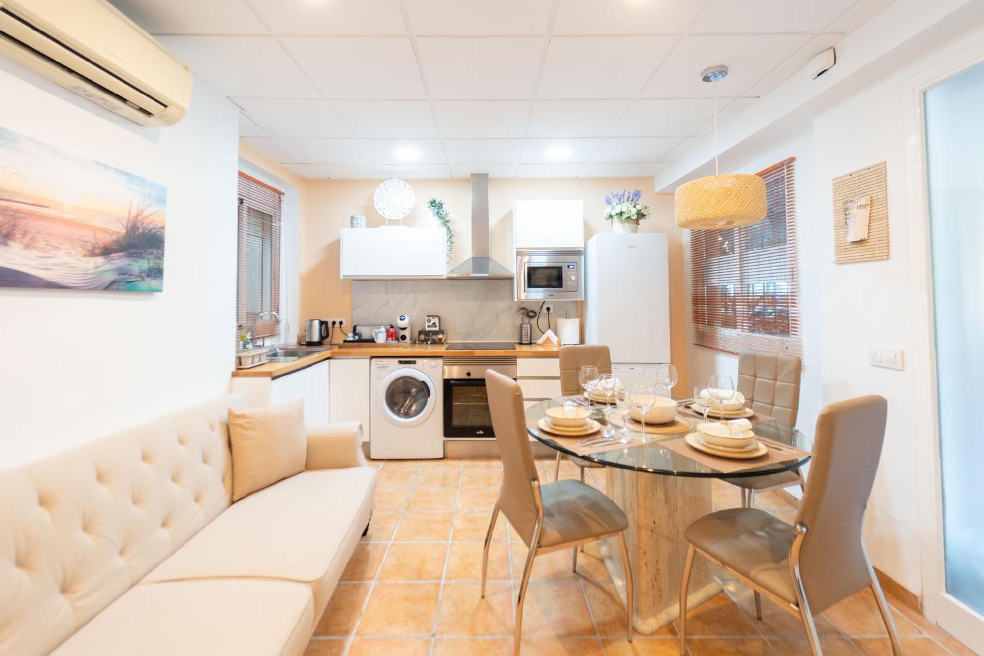 Lovely Apartment Near Beach & Science City Valencia Eksteriør billede